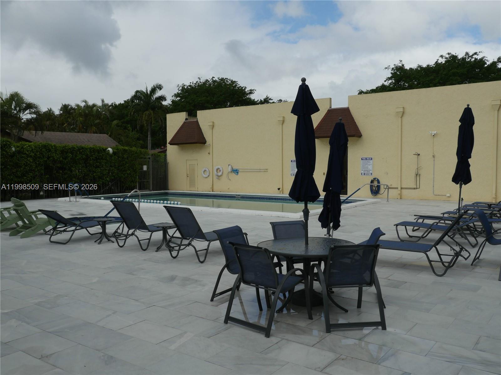 LAKES OF BOCA BARWOOD 1 - Residential