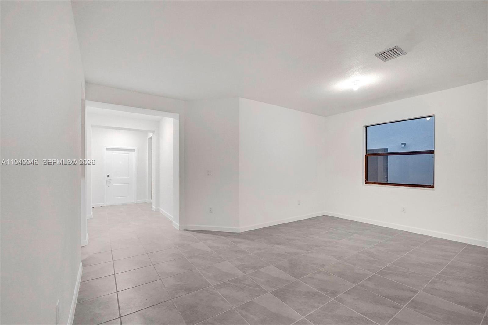 PINE VISTA - Residential