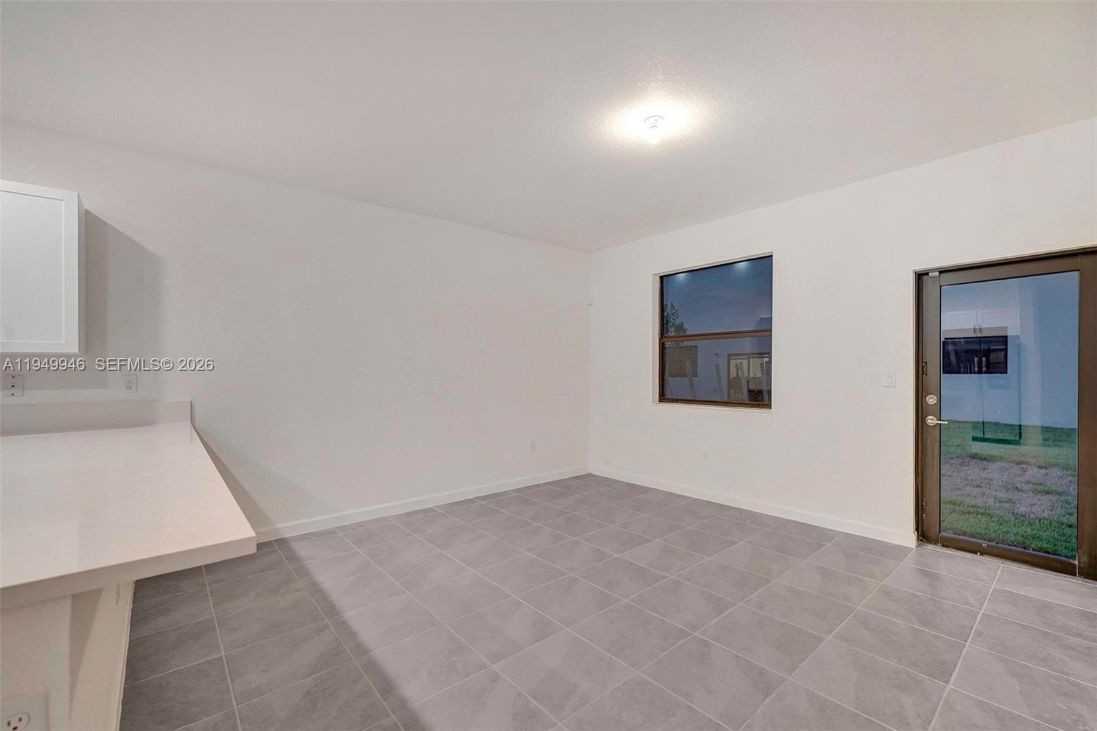 PINE VISTA - Residential