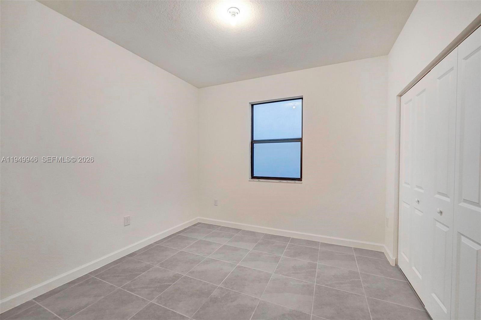 PINE VISTA - Residential