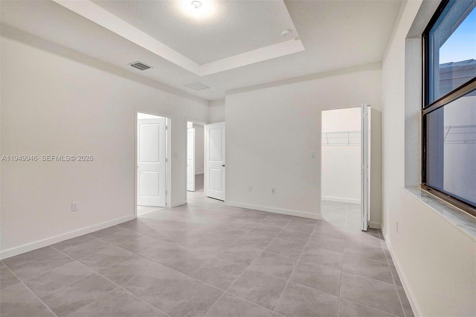 PINE VISTA - Residential