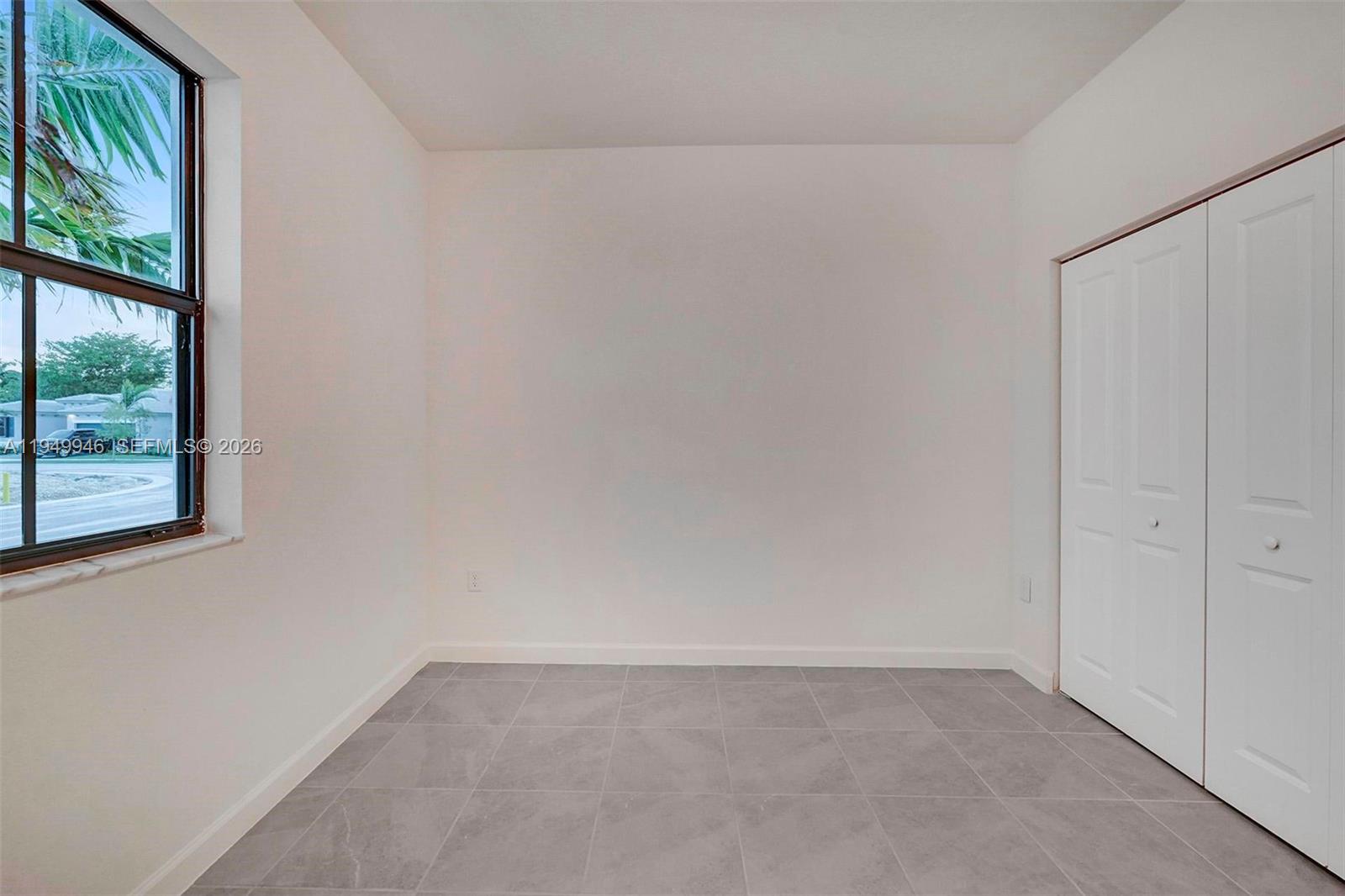 PINE VISTA - Residential