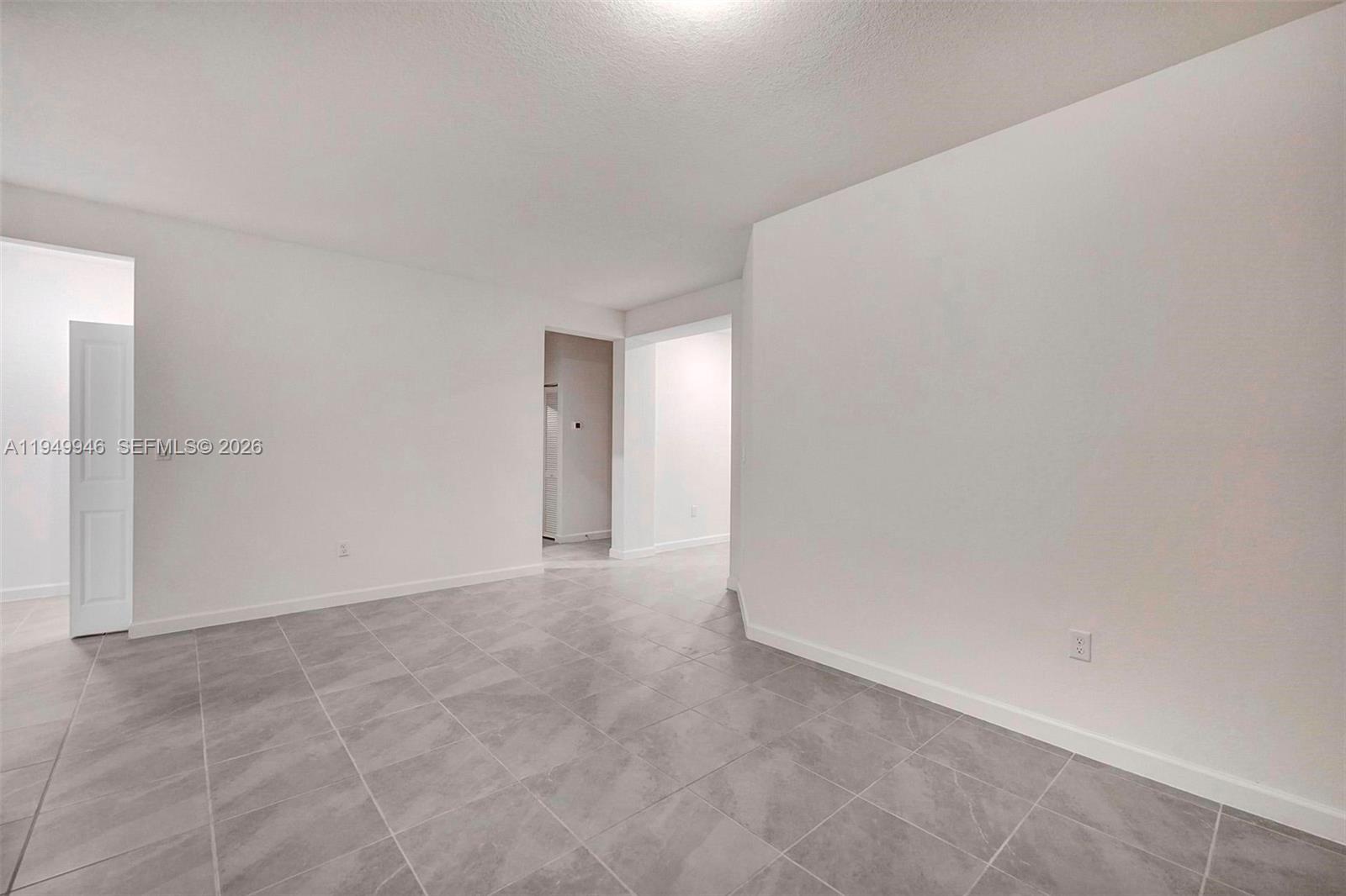 PINE VISTA - Residential