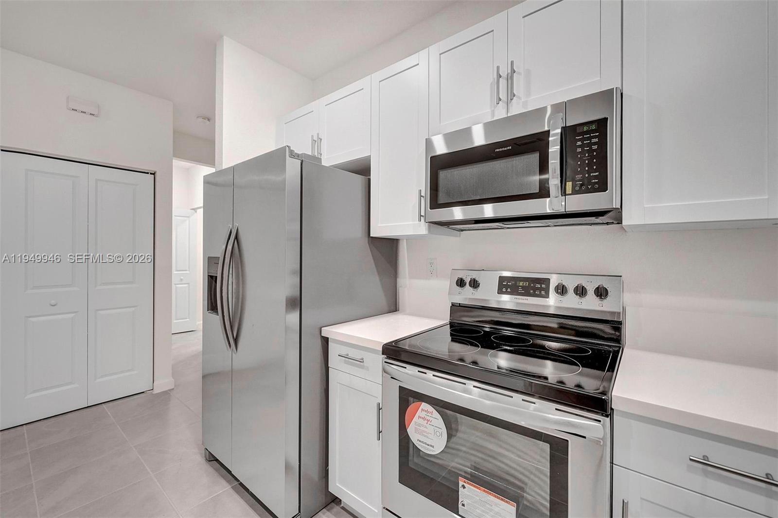 PINE VISTA - Residential