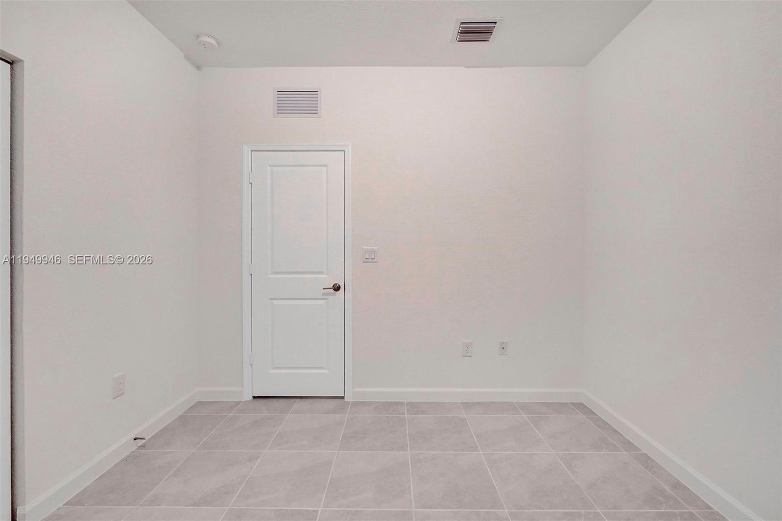 PINE VISTA - Residential