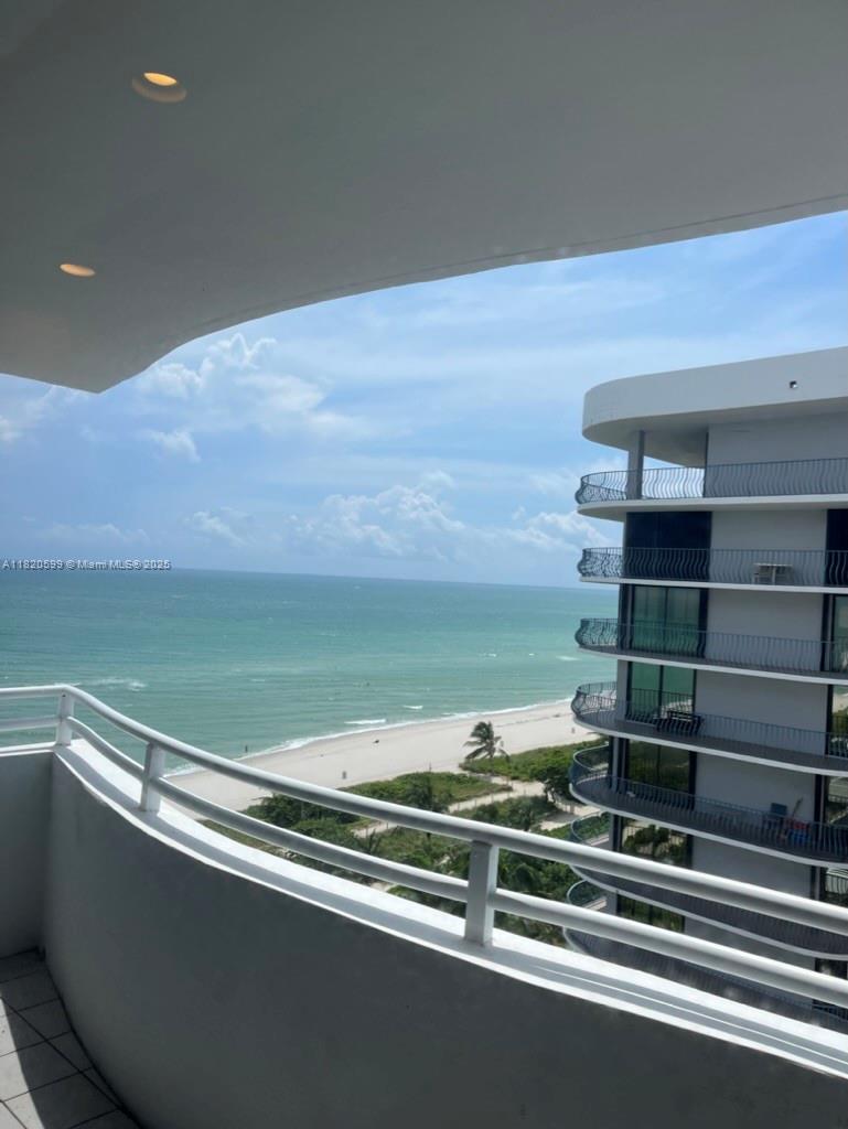 RIMINI BEACH CONDO - Residential Lease