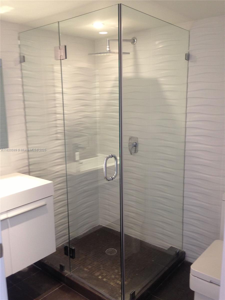 RIMINI BEACH CONDO - Residential Lease