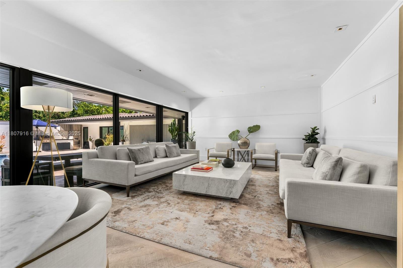 BAY POINT - Residential