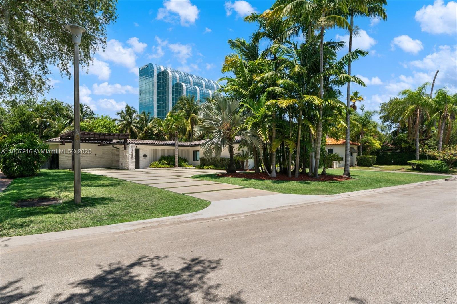 BAY POINT - Residential