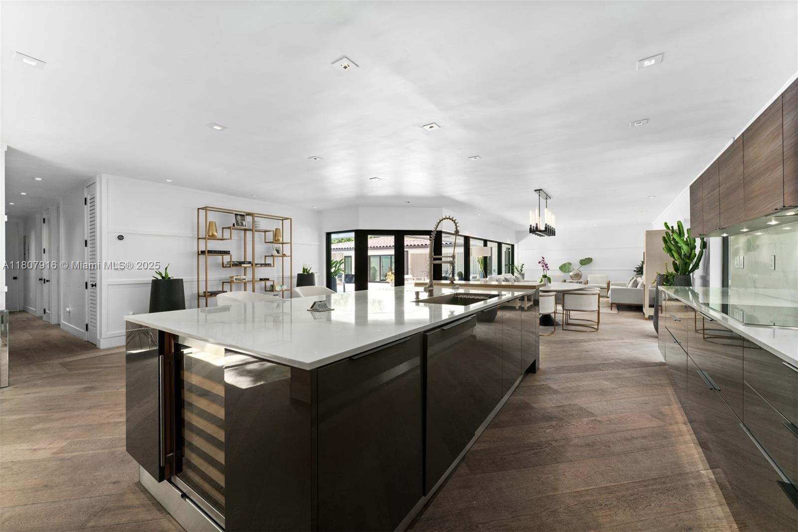 BAY POINT - Residential