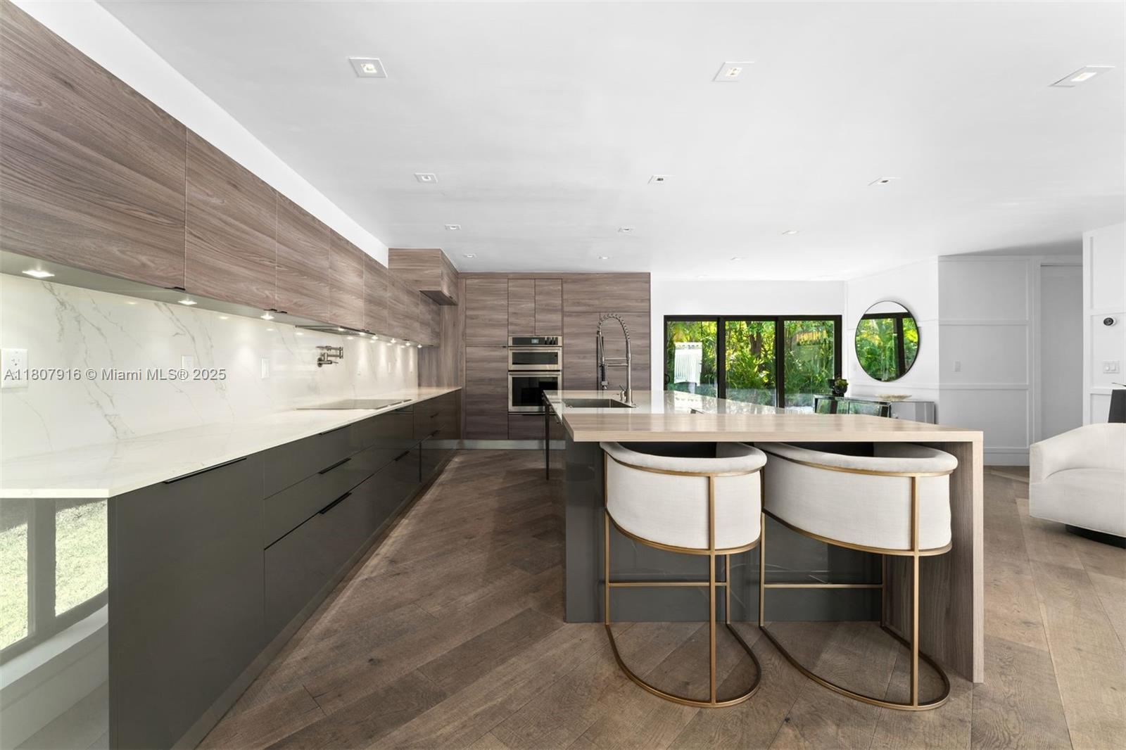 BAY POINT - Residential