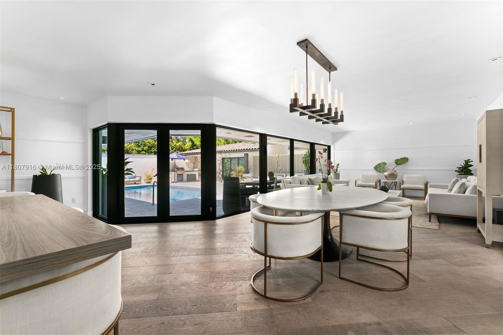 BAY POINT - Residential