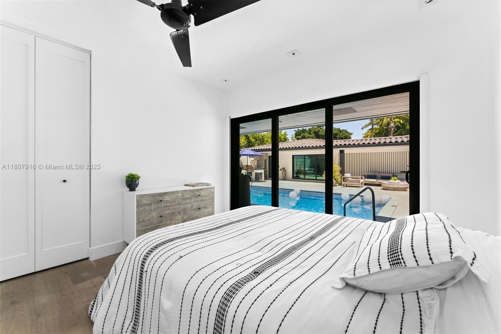 BAY POINT - Residential