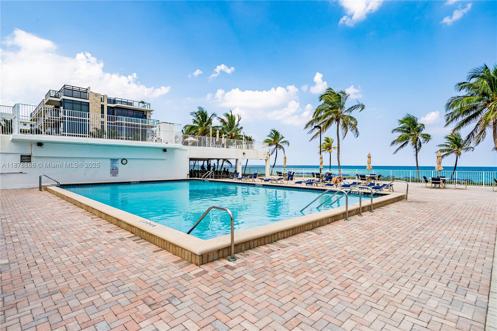 QUADOMAIN TOWER I AND IV - Residential Lease