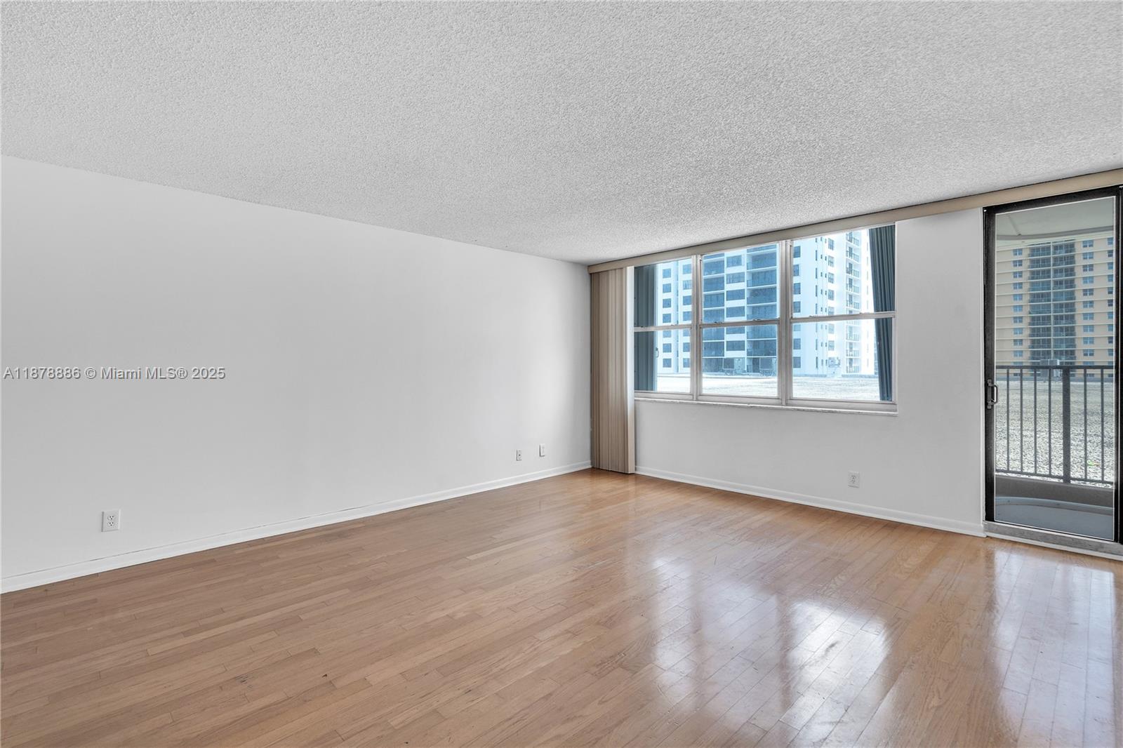 QUADOMAIN TOWER I AND IV - Residential Lease