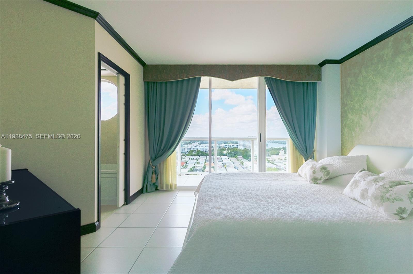 ST TROPEZ OCEAN CONDO - Residential Lease