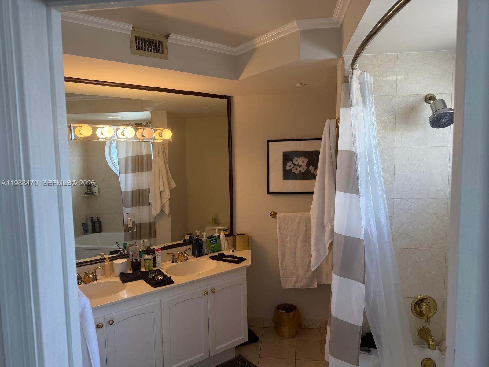 ST TROPEZ OCEAN CONDO - Residential Lease