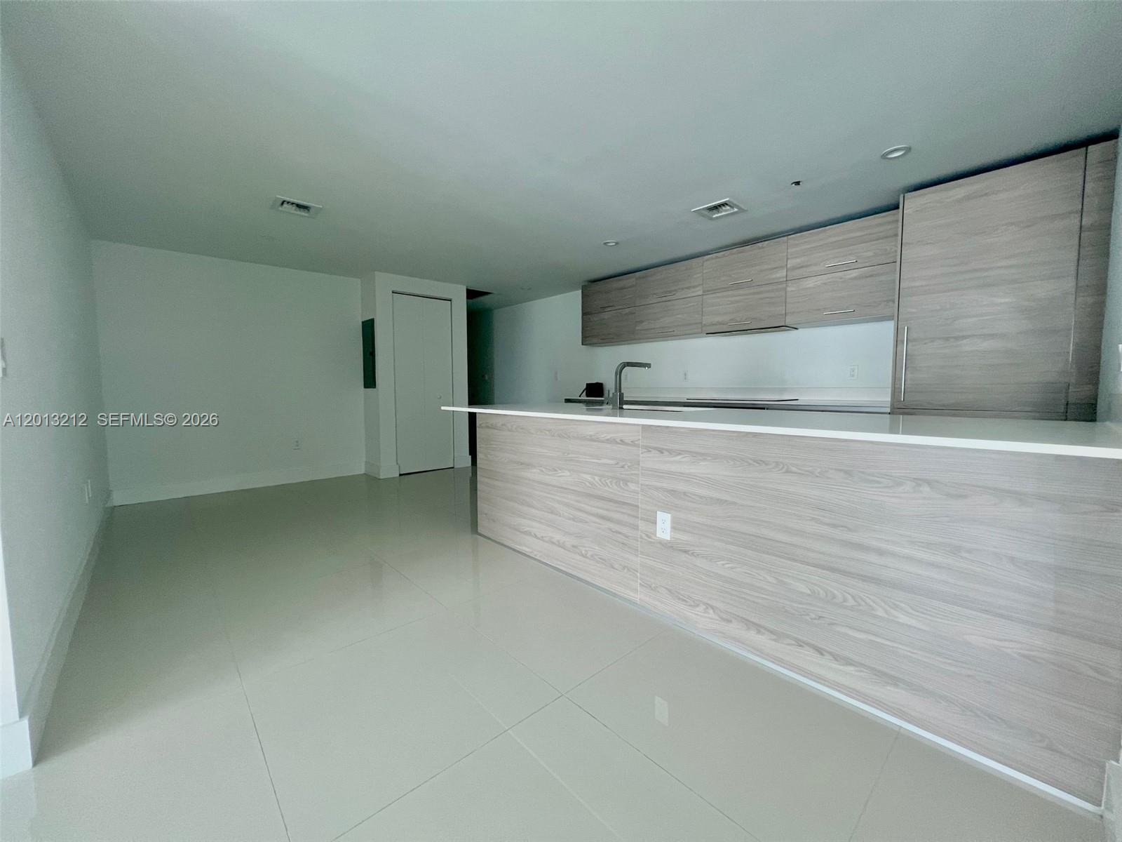 1300 S Miami Ave 2710