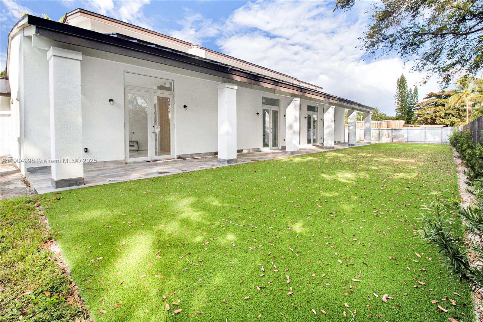 SWEETWATER ESTATES SUB - Residential