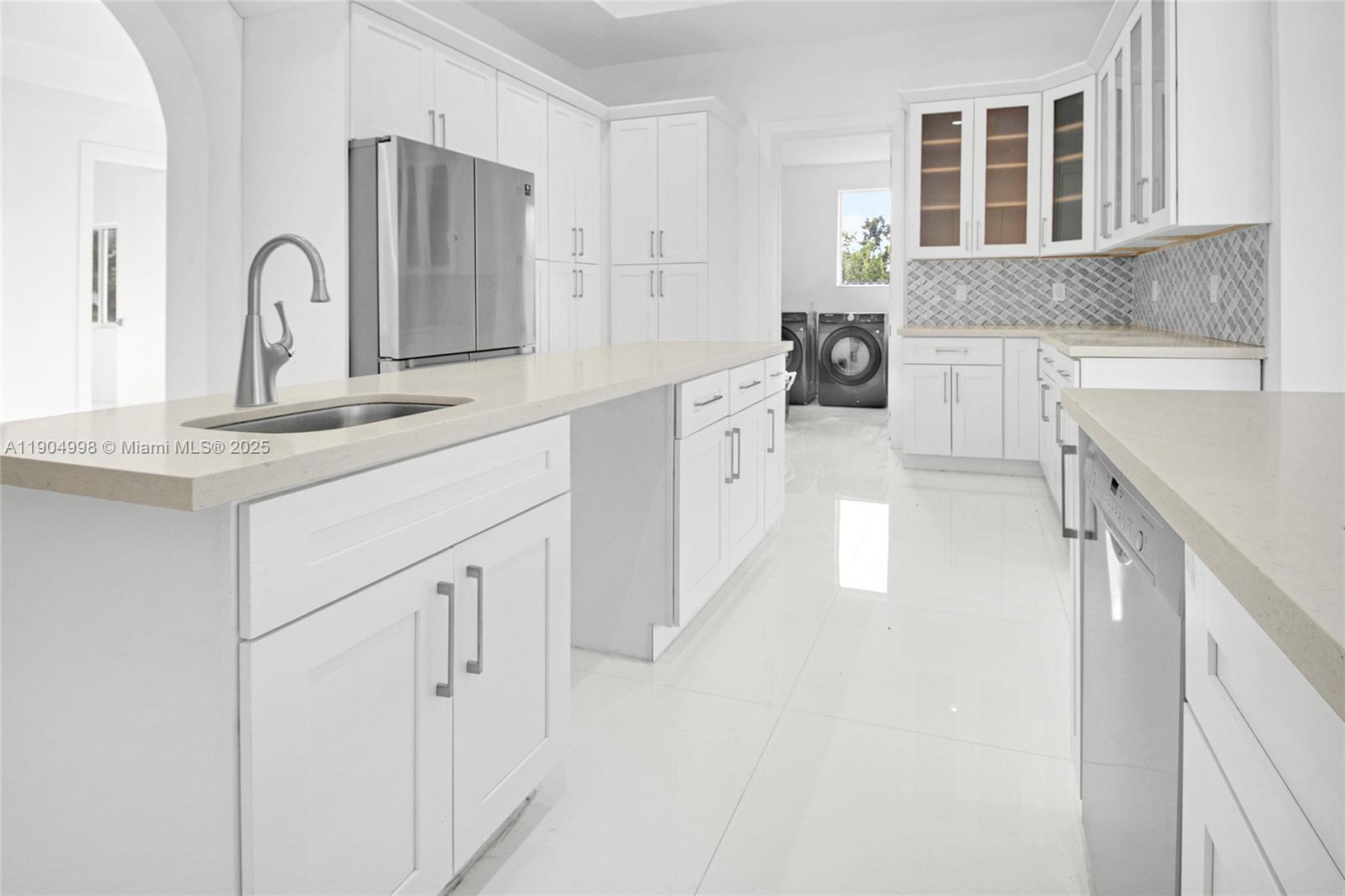 SWEETWATER ESTATES SUB - Residential