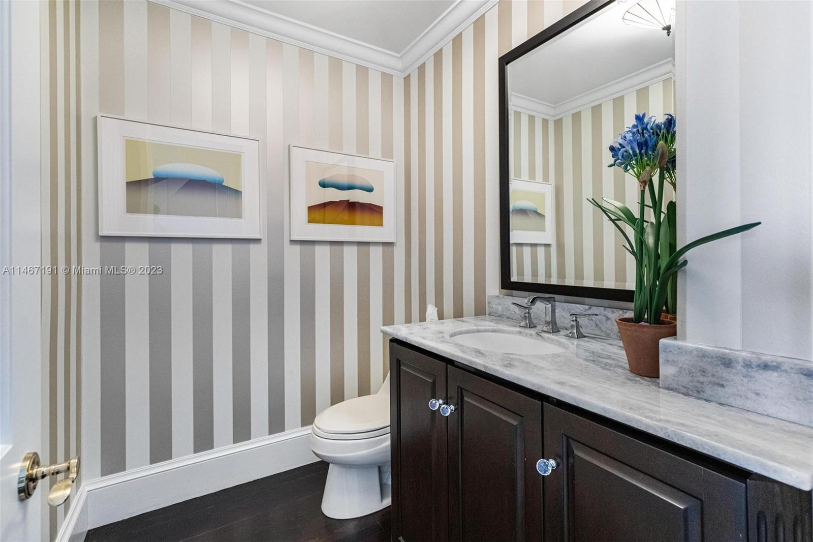 THE GABLES CONDO - Residential