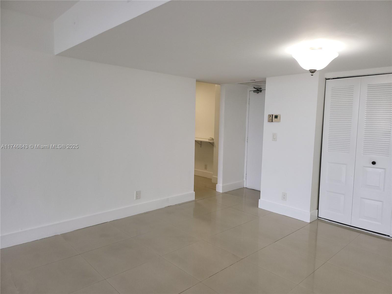 CORONADO CONDO- TOWER II - Residential