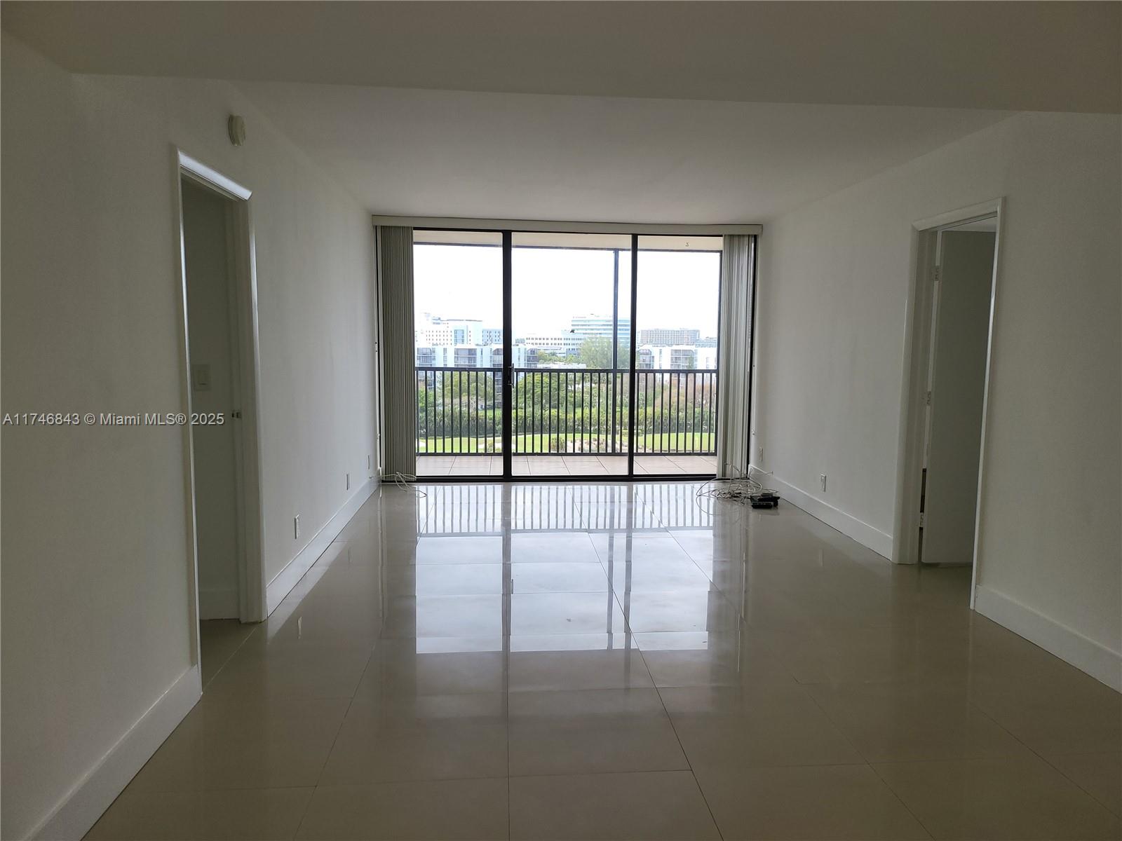 CORONADO CONDO- TOWER II - Residential