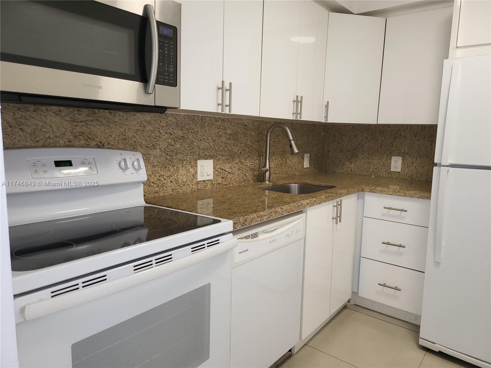 CORONADO CONDO- TOWER II - Residential