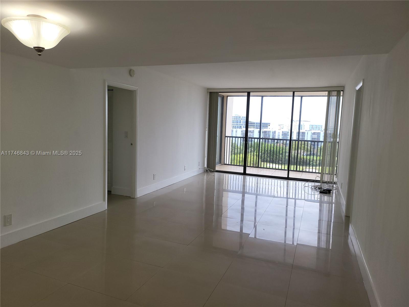 CORONADO CONDO- TOWER II - Residential