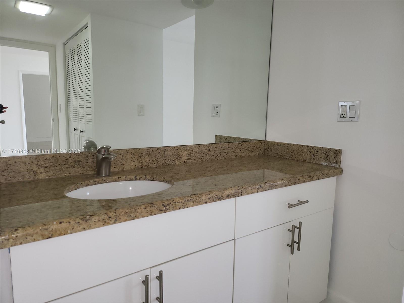 CORONADO CONDO- TOWER II - Residential