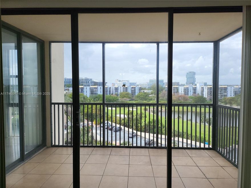Coronado Condo Tower II. Stunning 2bed/ 2bath located in the heart of Aventura. Porcelain tile flooring throughout. Dining/Living room combo with easy access to the outdoor screen patio that gives you a beautiful view. Master bedroom is very spacious with floor to ceiling windows . Great Location! walking distance to Aventura mall, Turnberry Resort & Spa, restaurants and stores. Minutes away from the beach. Condo has pool, jacuzzi, gym. The building passed the 40 years re-certification. Current Special Assessment is $131.00 monthly until December 2032. ONLY for investors, Tenant occupied.