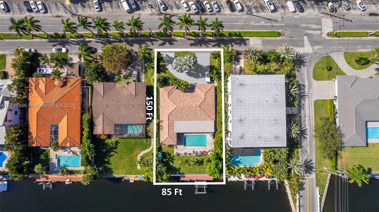 607 Layne Blvd