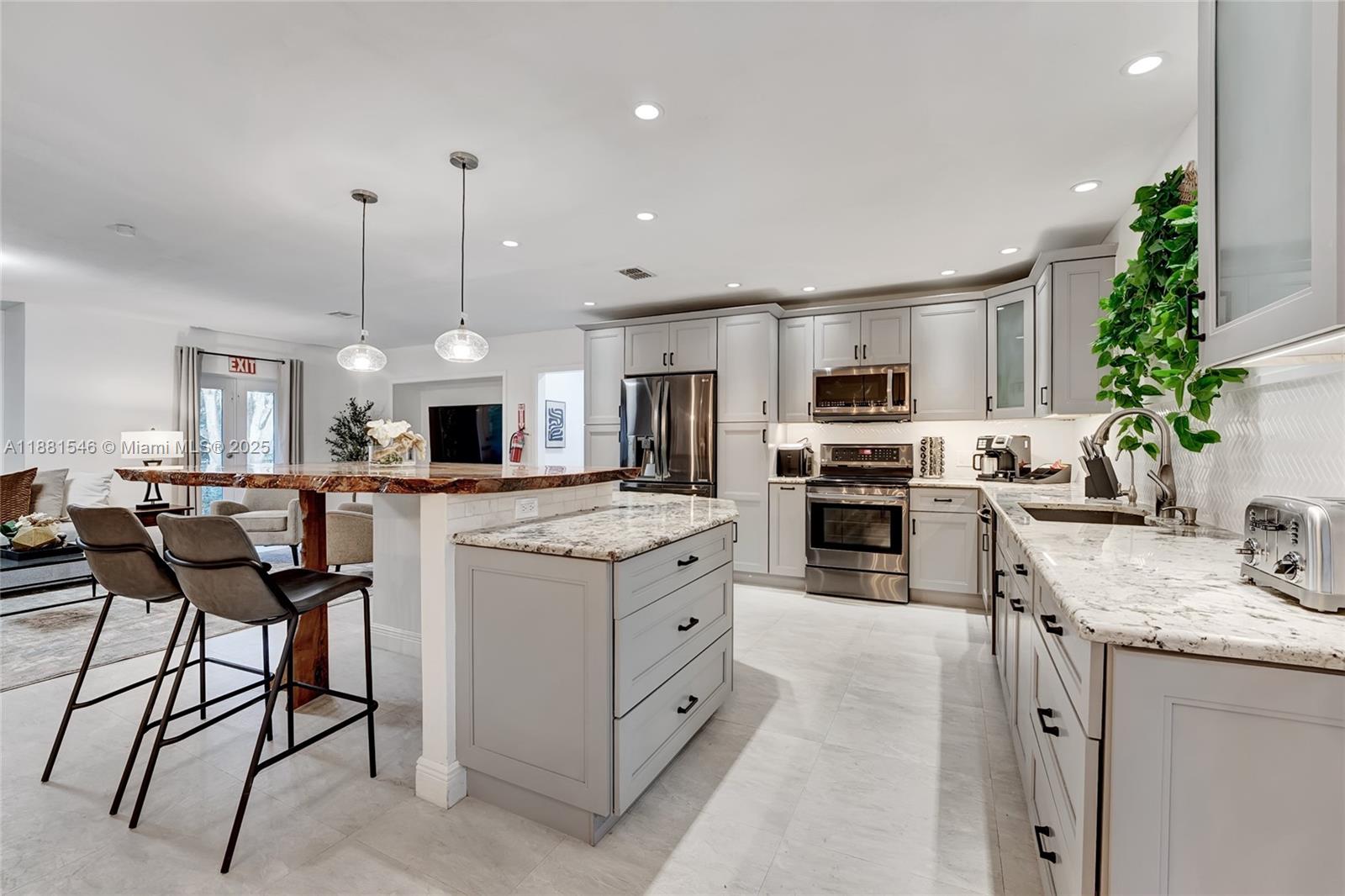 FLA FRUIT LANDS CO - Residential