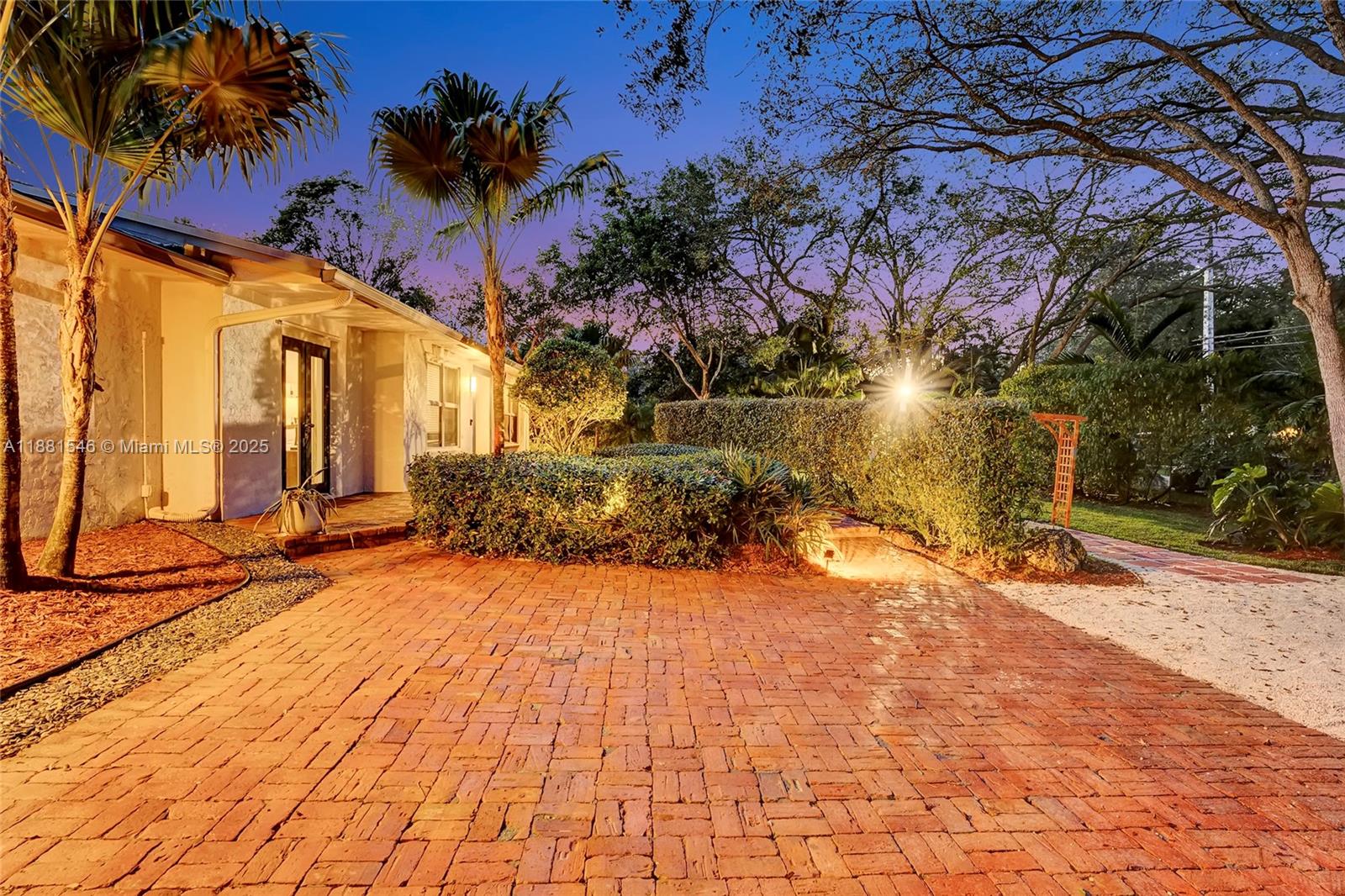 FLA FRUIT LANDS CO - Residential