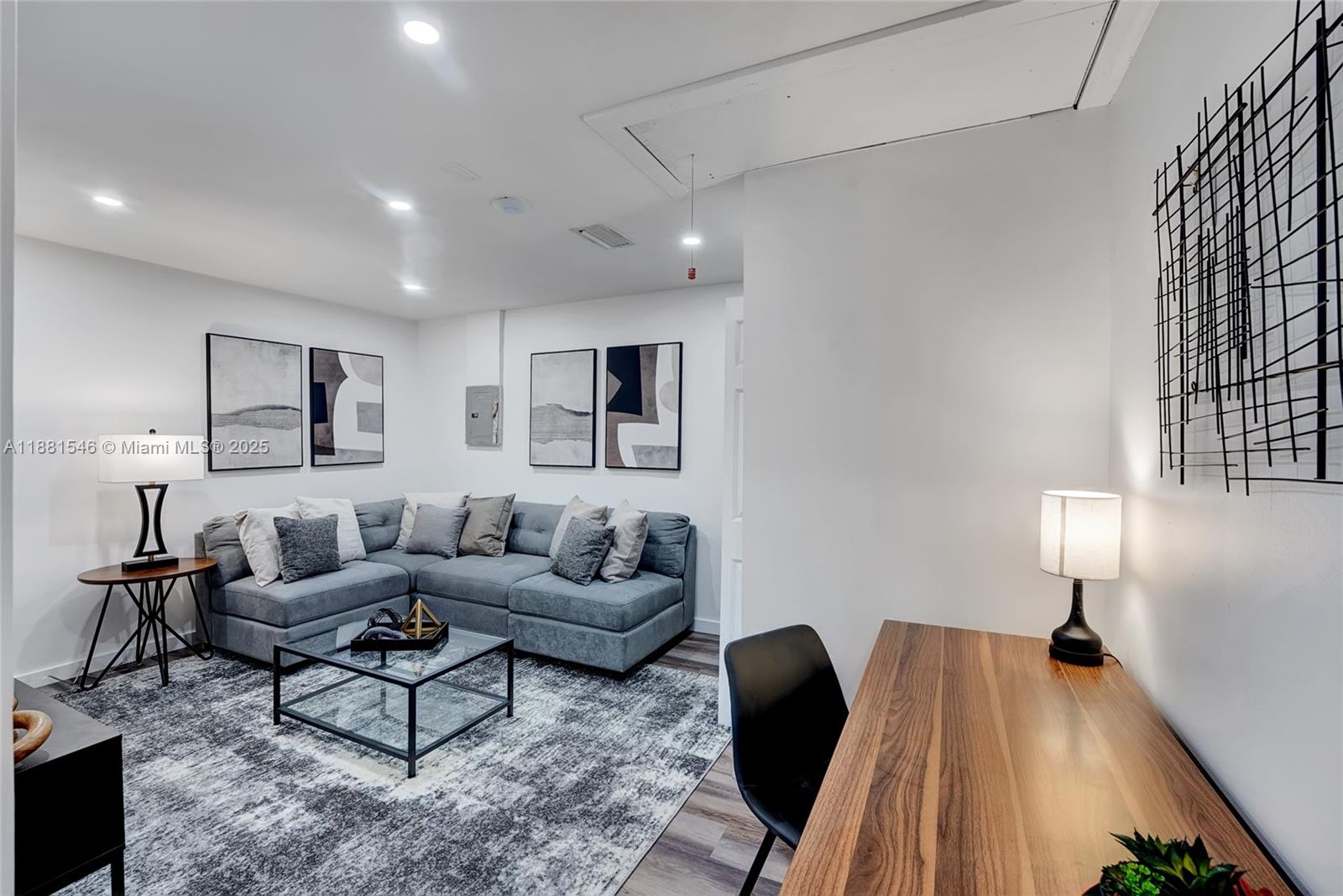 FLA FRUIT LANDS CO - Residential