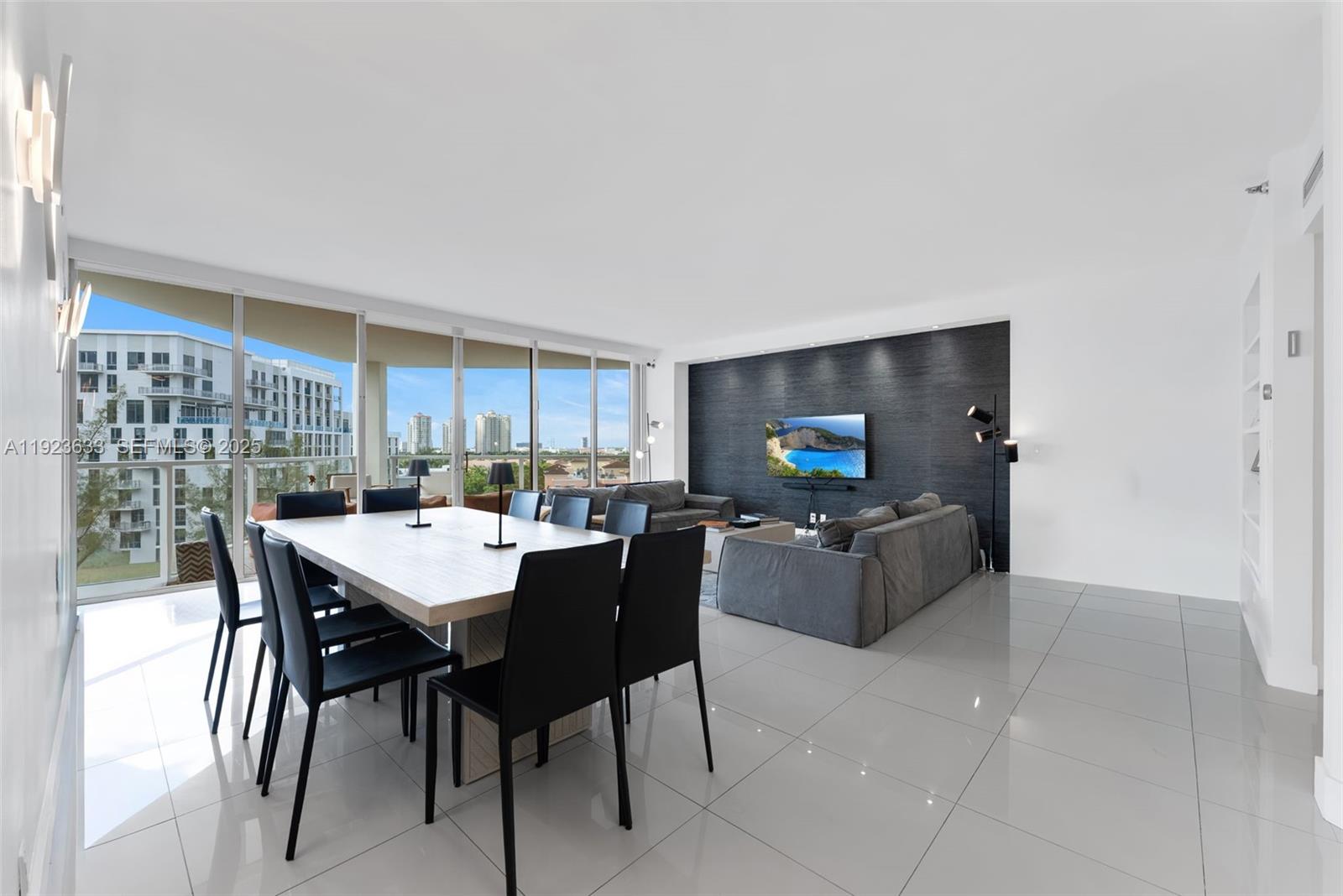 MARINA TOWER CONDO - Residential