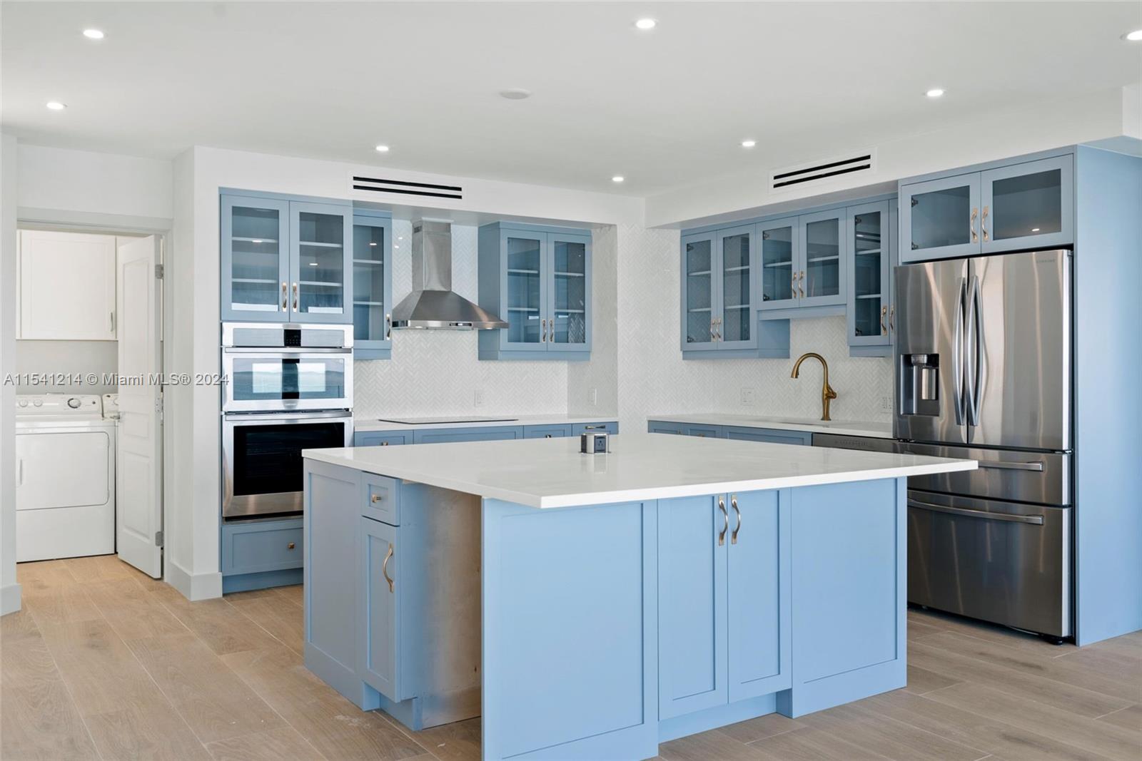 Port Largo - Residential