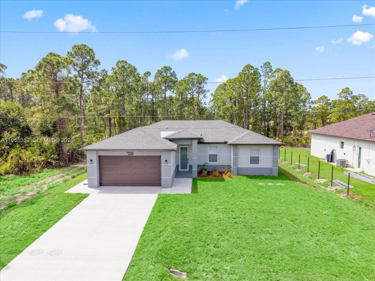 LEHIGH ACRES - Residential