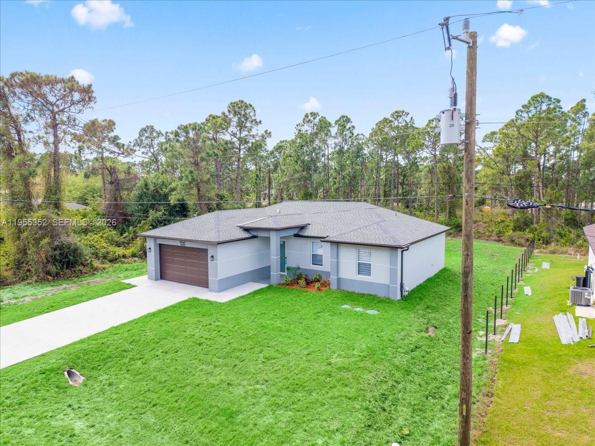LEHIGH ACRES - Residential