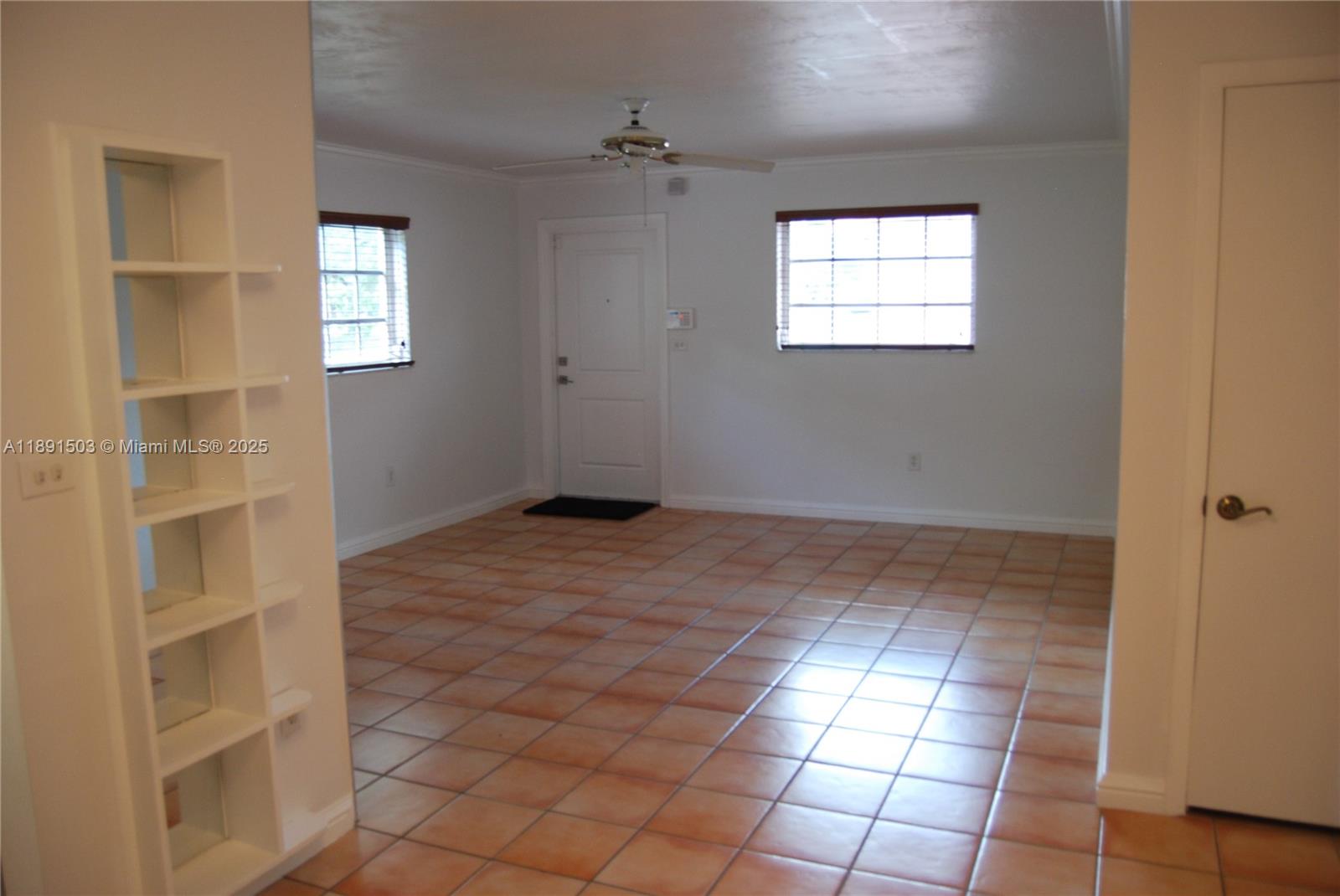 REV PL OF COUNTRY CLUB ES - Residential Lease