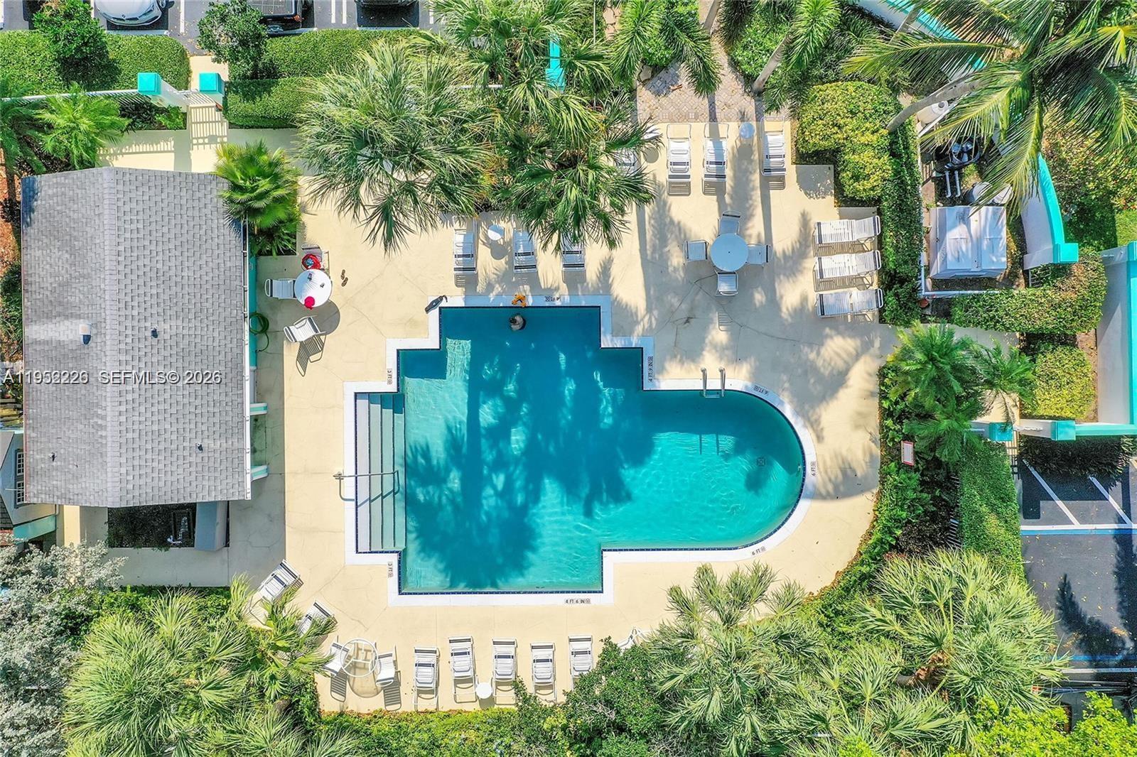 SUN HARBOUR - Residential