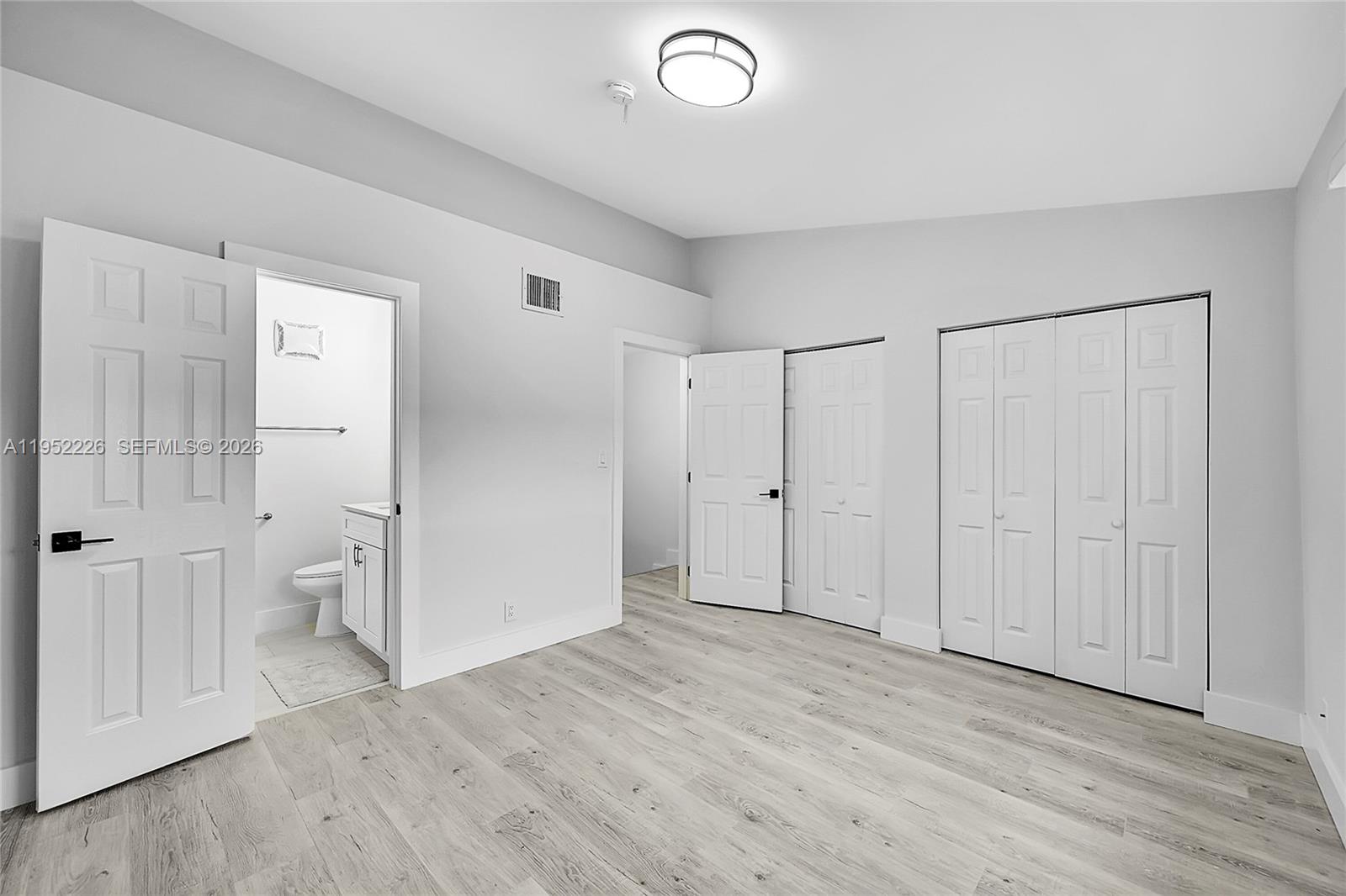 SUN HARBOUR - Residential