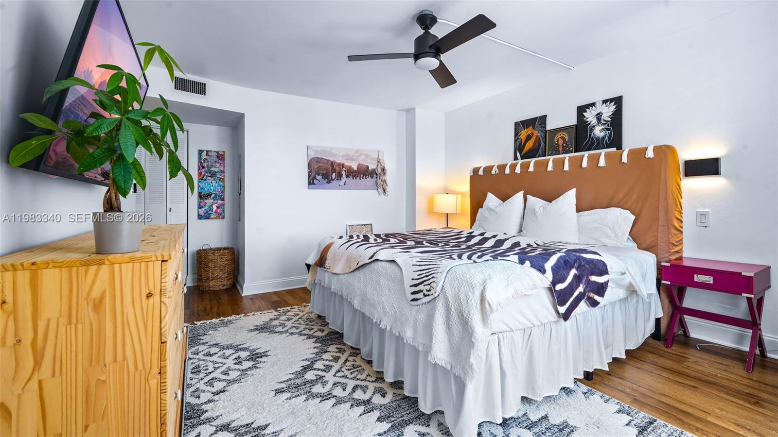 COMMODORE PLAZA CONDO - Residential