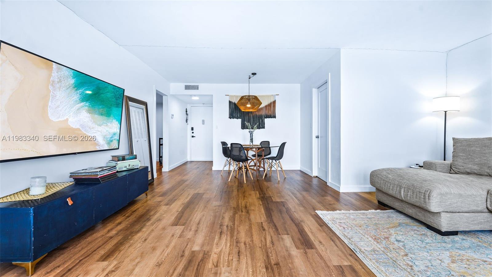 COMMODORE PLAZA CONDO - Residential