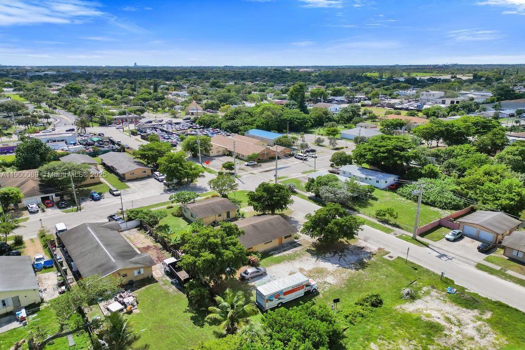 NORTH WEST LAUDERDALE - Residential Income