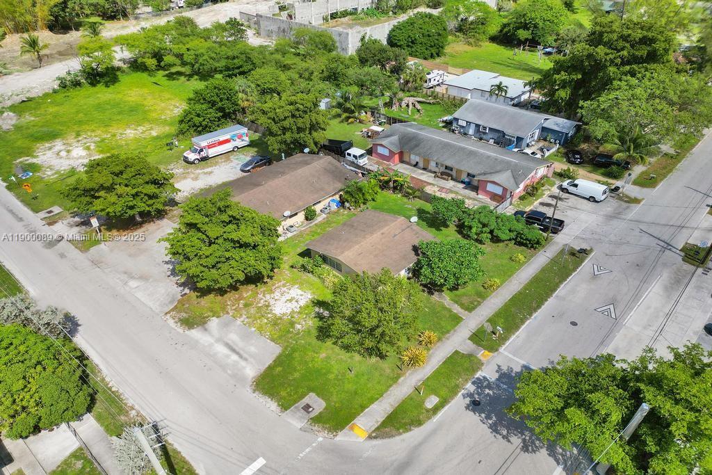 NORTH WEST LAUDERDALE - Residential Income