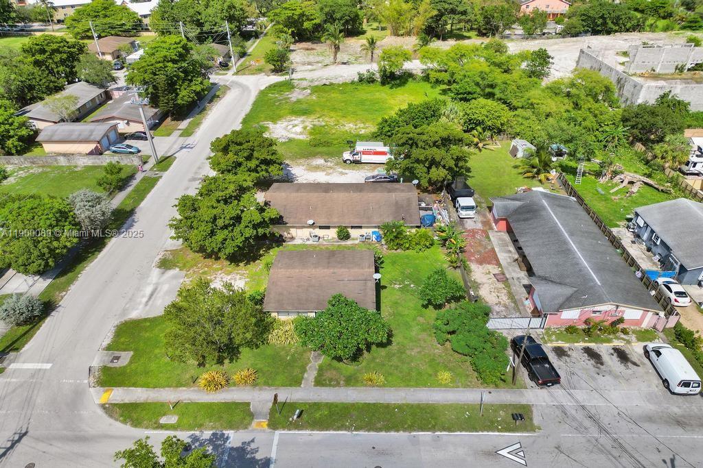 NORTH WEST LAUDERDALE - Residential Income