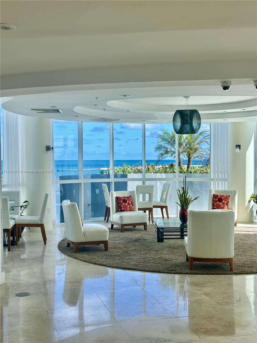 LA GORCE PALACE CONDO - Residential