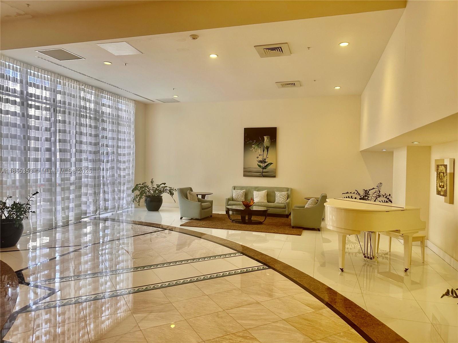 LA GORCE PALACE CONDO - Residential