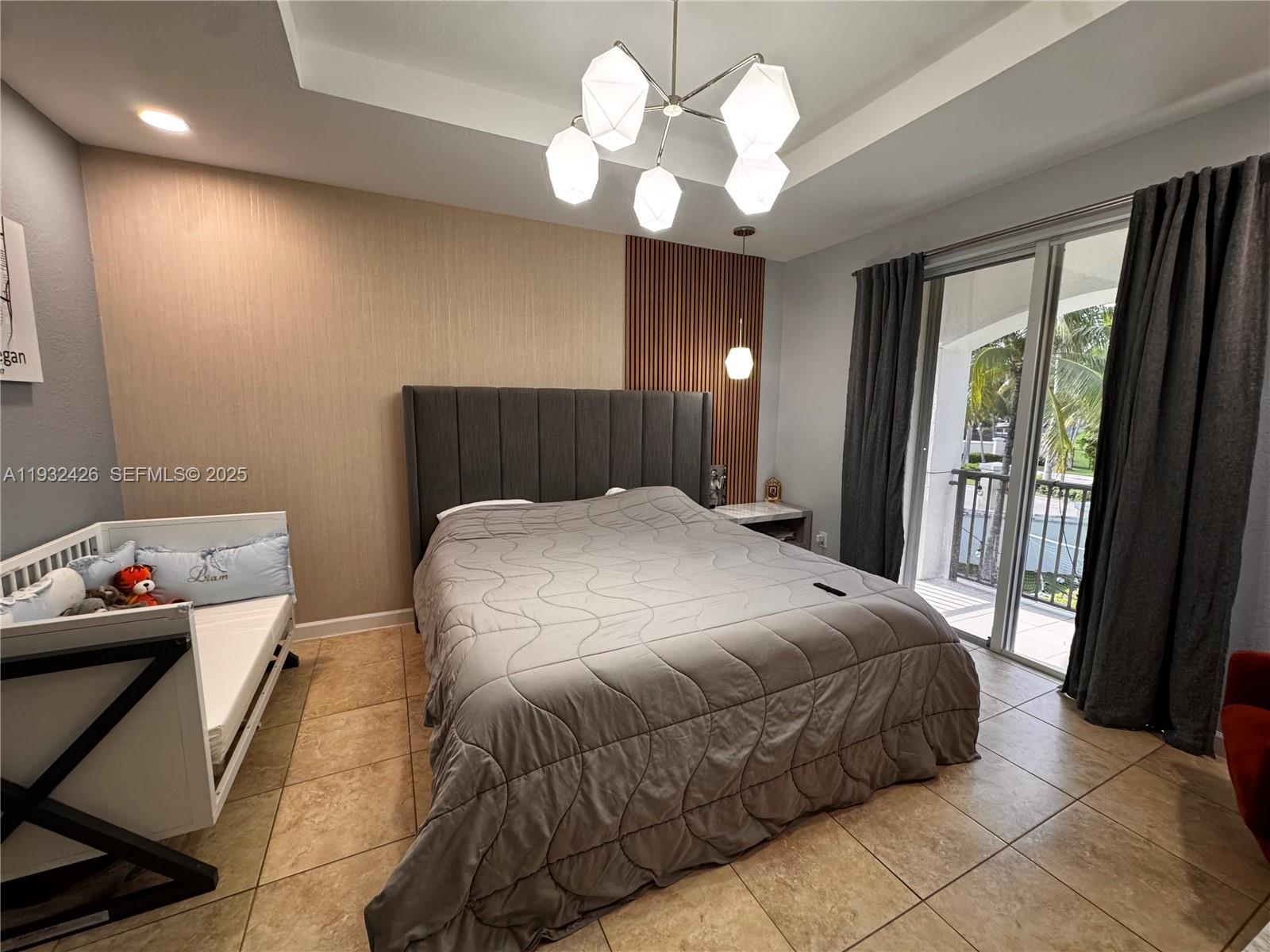 THREE ISLANDS 3RD SECTION - Residential Lease